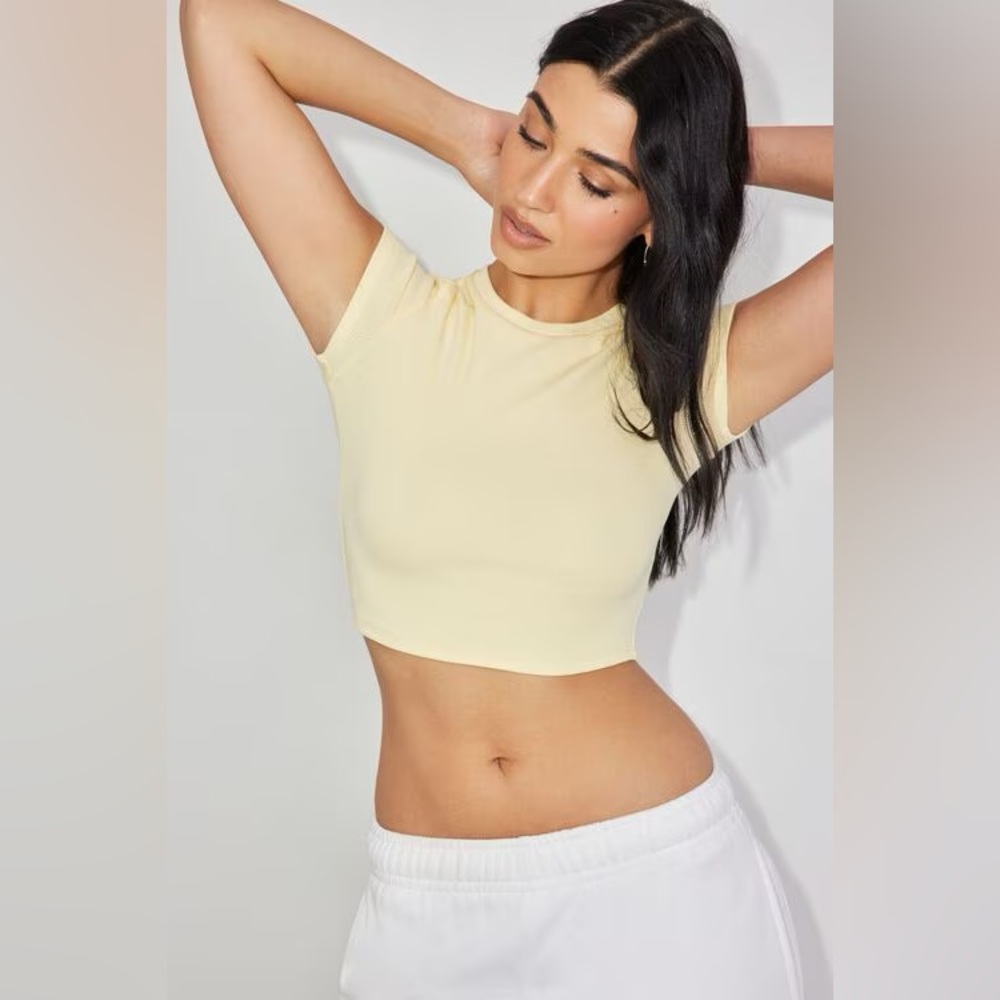 Garage Stormi Tee